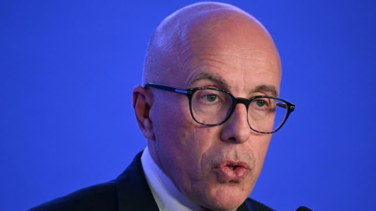 BFMTV's tweet image. "M. Mélenchon est un factieux": Eric Ciotti accuse LFI d'être "un danger pour la République"
l.bfmtv.com/BIe