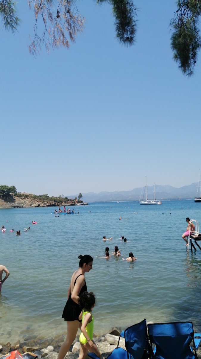 Fethıyede essalı iki ciftız tanısmak ısteyen arkadaslar merhaba yazsın aksam kalkanda olacagız