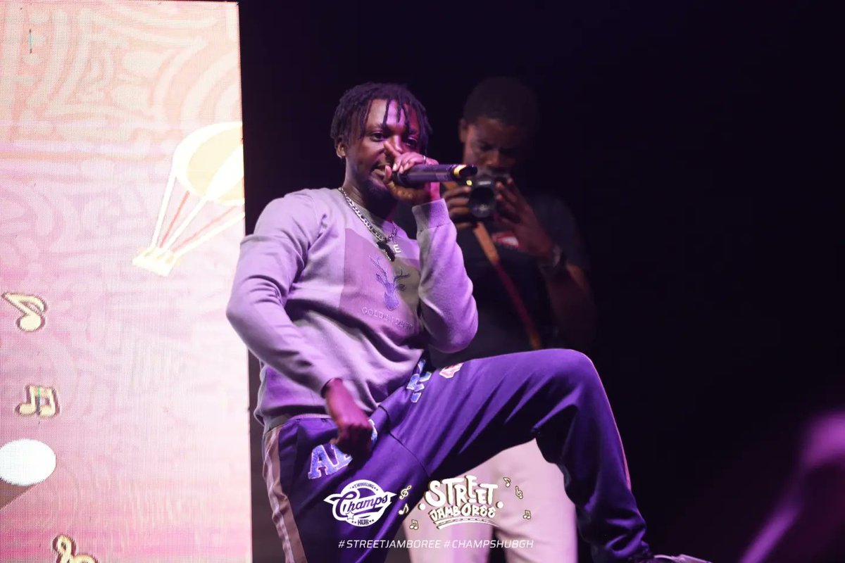 Fans &amp; JamTown favourite <a href="/Ice_Phlame/">Ice Phlame #YaSorti🇬🇭🌍🤑</a> thrilled fans with back to back hit songs !!!

(Full album on our Facebook Page)
#StreetJamboree #ChampsHubGh
#ChampsLounge #SummerInJuapong