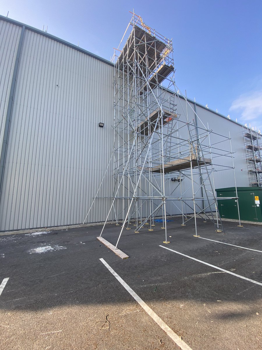 WireScaffolding's tweet image. Solar panel project #Scaffolding