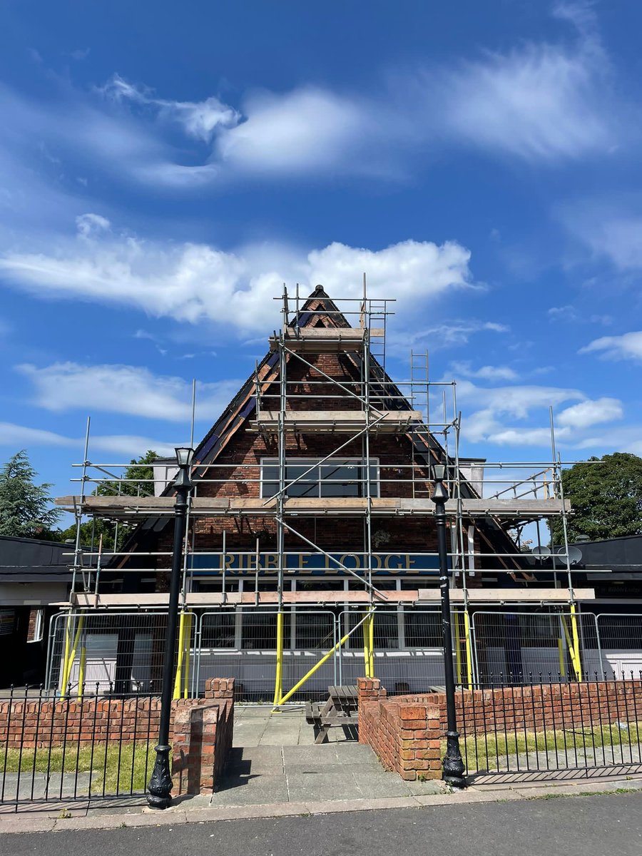 WireScaffolding's tweet image. Nice little pub job #Scaffolding