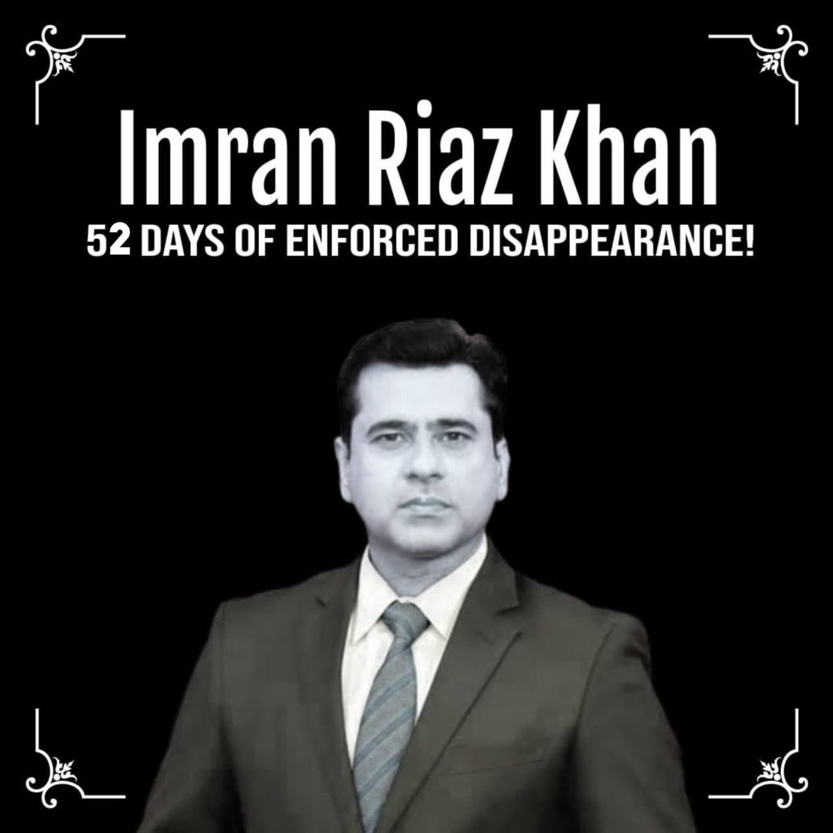 lashari_fatah's tweet photo. 52 دن ،52 راتیں۔
خاندان پر گذرے 52 سالوں کی طرح تکلیف اور اذیت بھرے 52 دن۔
خدارا رحم کریں اور عمران  ریاض خان کو بازیاب کریں۔
#ReleaseImranRiazKhan https://t.co/VHcHwQ0xye