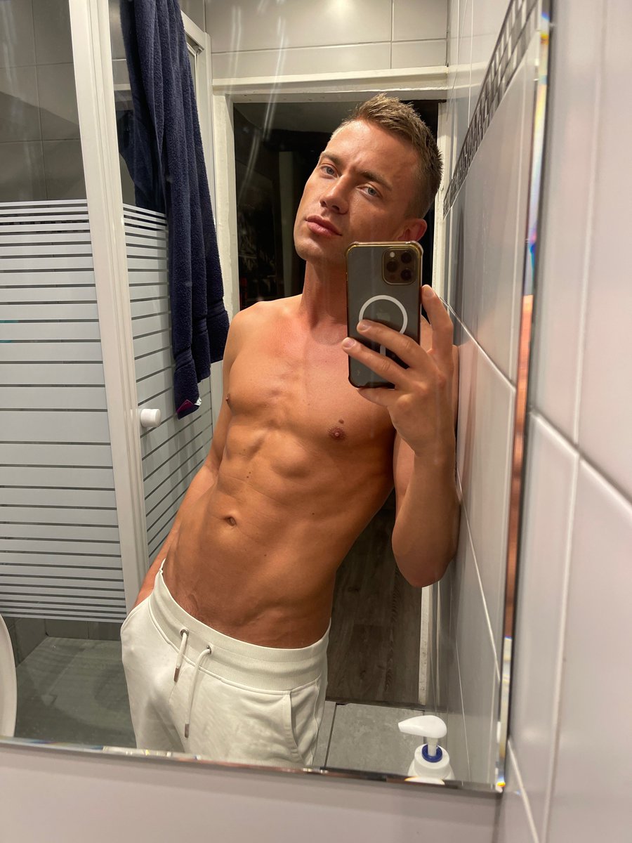 Who is a bday boy today ? 😝