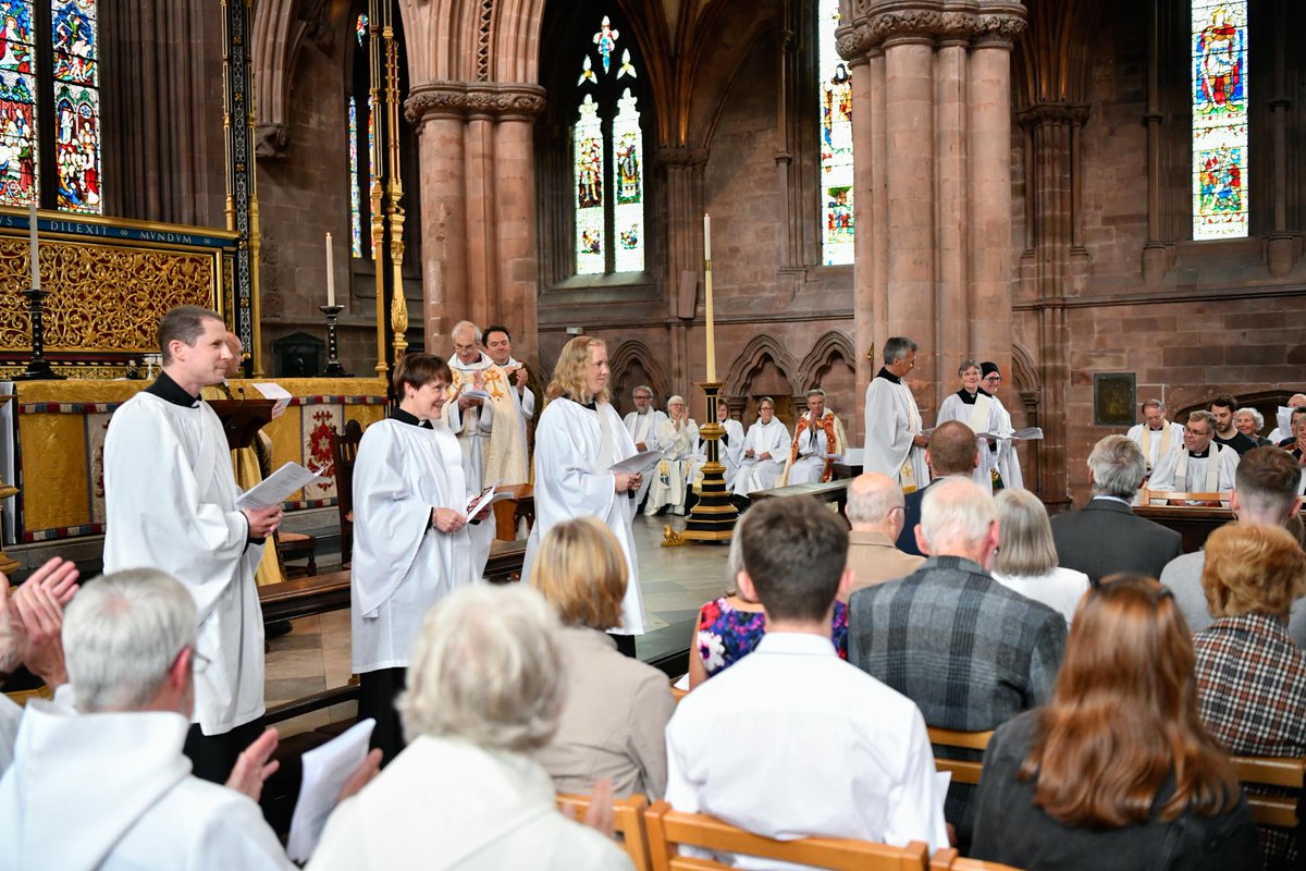 Some lovely photos from yesterday's ordinations services @CarlisleCath. More pics to be uploaded to @CarlisleDiocese website & shared in the eNews. Congratulations to all those ordained yesterday & those being Priested in home churches today! @churchofengland #ordination