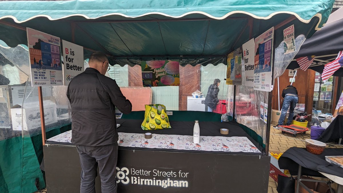 Getting @for_birmingham set up at #EidKingsHeath. 

(OK, I turned up earlier than expected, but too late to help, but still... 😁)

Come and chat to us if you want ideas for how we can make Birmingham safer.

#EnoughIsEnough
#SaferStreetsForBrum