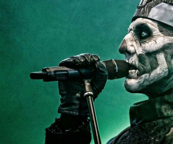 commonghoul's tweet photo. this is sexy as hell ngl https://t.co/7C1Hj1McTt