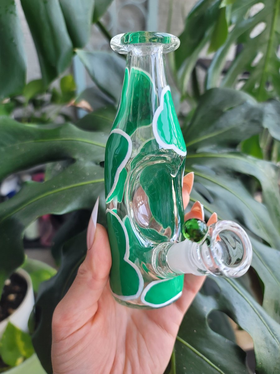 KirasCraft's tweet photo. Which flavor do you pick? 

Random winner will recieve your choice milkbong!
 ✨️Comment
✨️ Like
✨️ Tag a friend https://t.co/Fducg8qJVt