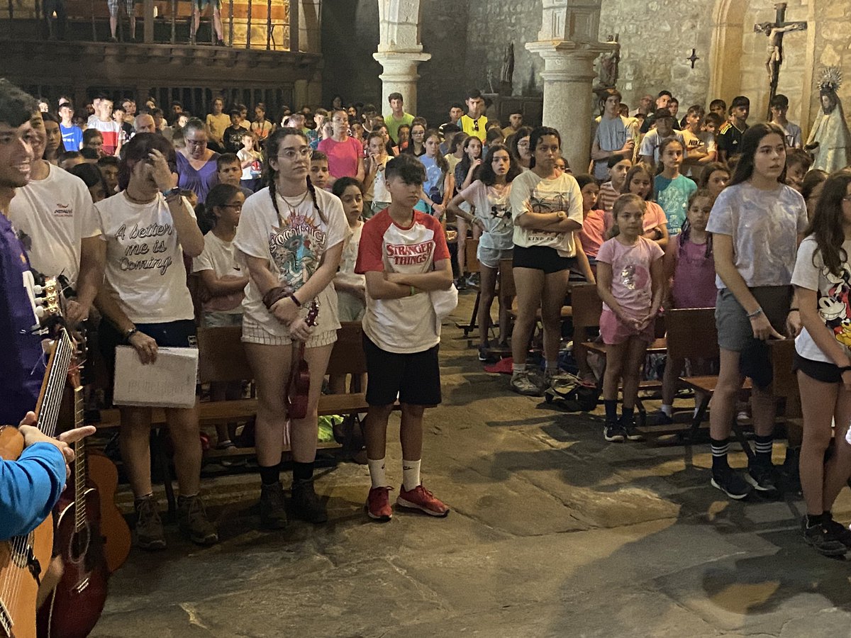 El campamento de la delegación diocesana de enseñanza echa a andar en Vigo de #Sanabria #ReliEsMas