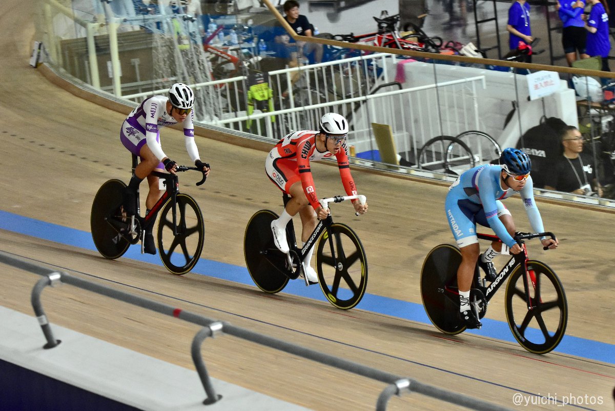 yuichi_photos's tweet photo. 2023.7.1   
第63回    
全日本学生選手権トラック自転車競技大会       

男子スクラッチ予選　1組      

日本体育大学   
松岡選手      

#全日本学生選手権トラック20230701 https://t.co/Oe2c0fYwEC