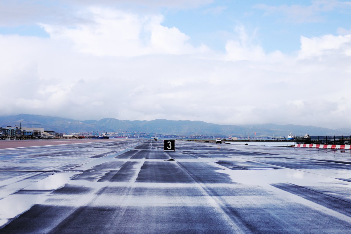 Walking across the airstrip to enter Gibraltar

#Gibraltar #streetphotography #urbanphotography #canon #canonphotography #travel