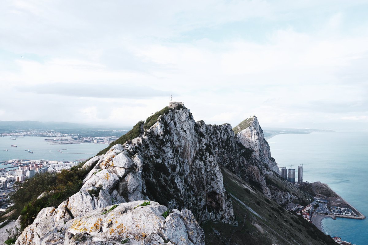 Gibraltar is mostly just a large rock with a Nature Reserve. Still pretty nonetheless.

#Gibraltar #streetphotography #urbanphotography #canon #canonphotography #travel