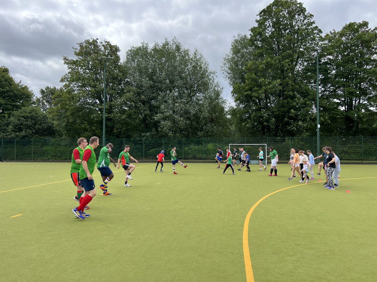 Great turn out for the last session of the season. 16 players on a sunny Sunday. #inclusivehockey #disabilityhockey #hockeyforall #flyerzhockey