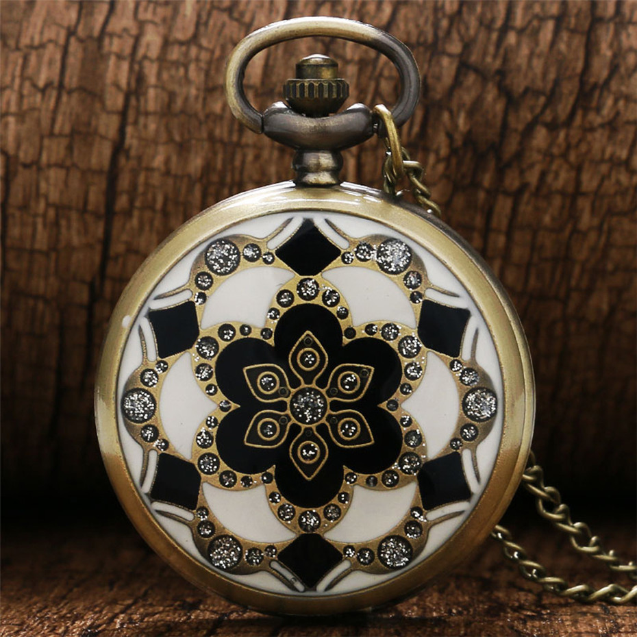 Diamond Flower Pocket Watch
#deargiftwatch #mangiftwatch #mechanicalwatch #mengift #mengiftwatch #menpocketwatch #menvintagewatch #metalwatch #pocketwatch #retrowatch #vintagewatch

trueshopping.net/product/diamon…