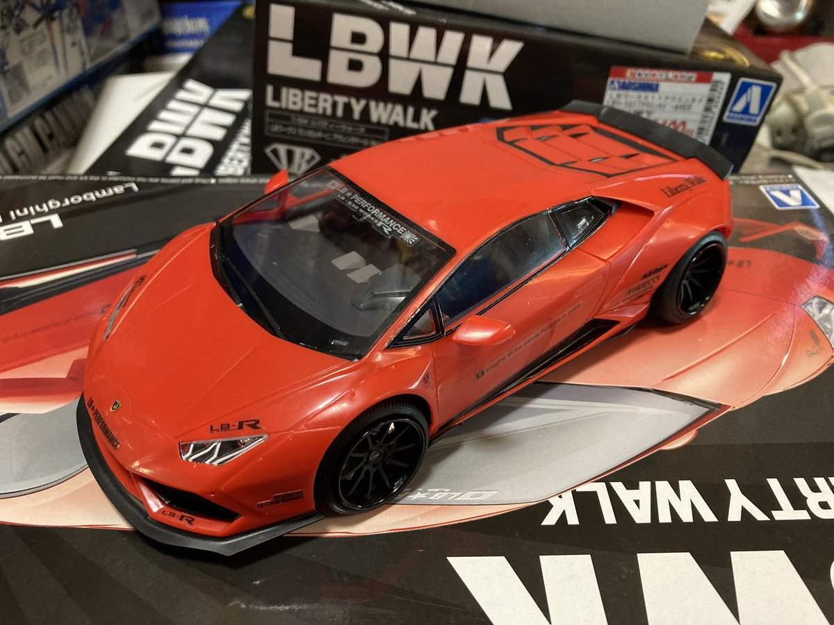nbdwx968's tweet photo. #リバティウォーク
 #LIBETYWALK
 #LBWK
 #LBworks
ランボルギーニウラカンver.1
 #アオシマ https://t.co/vE8IIrOev5