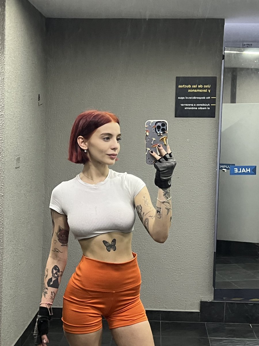 peachyvalty tweet picture