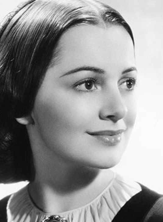🌟 Celebrating the remarkable career of Olivia De Havilland, a true icon in every sense of the word! 🎬 From 'Gone with the Wind' to 'The Heiress,' she has left an indelible mark on cinema history. 🏆 #LegendInTheMaking #CinematicLegacy bit.ly/2MfXpkn