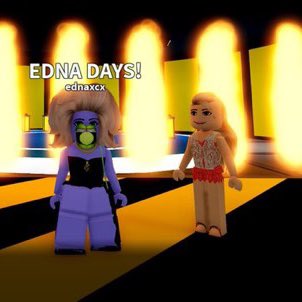 edna_days's tweet photo. @shakabrawl just met mary christmas #halleloo https://t.co/kaYLC5juxx
