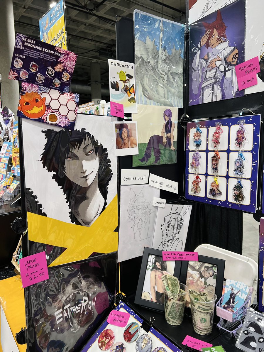 imkikiphan's tweet photo. I’m so sleepy but we in it boys. AX day two.

#AX2023ArtistAlley https://t.co/zVq823erjW