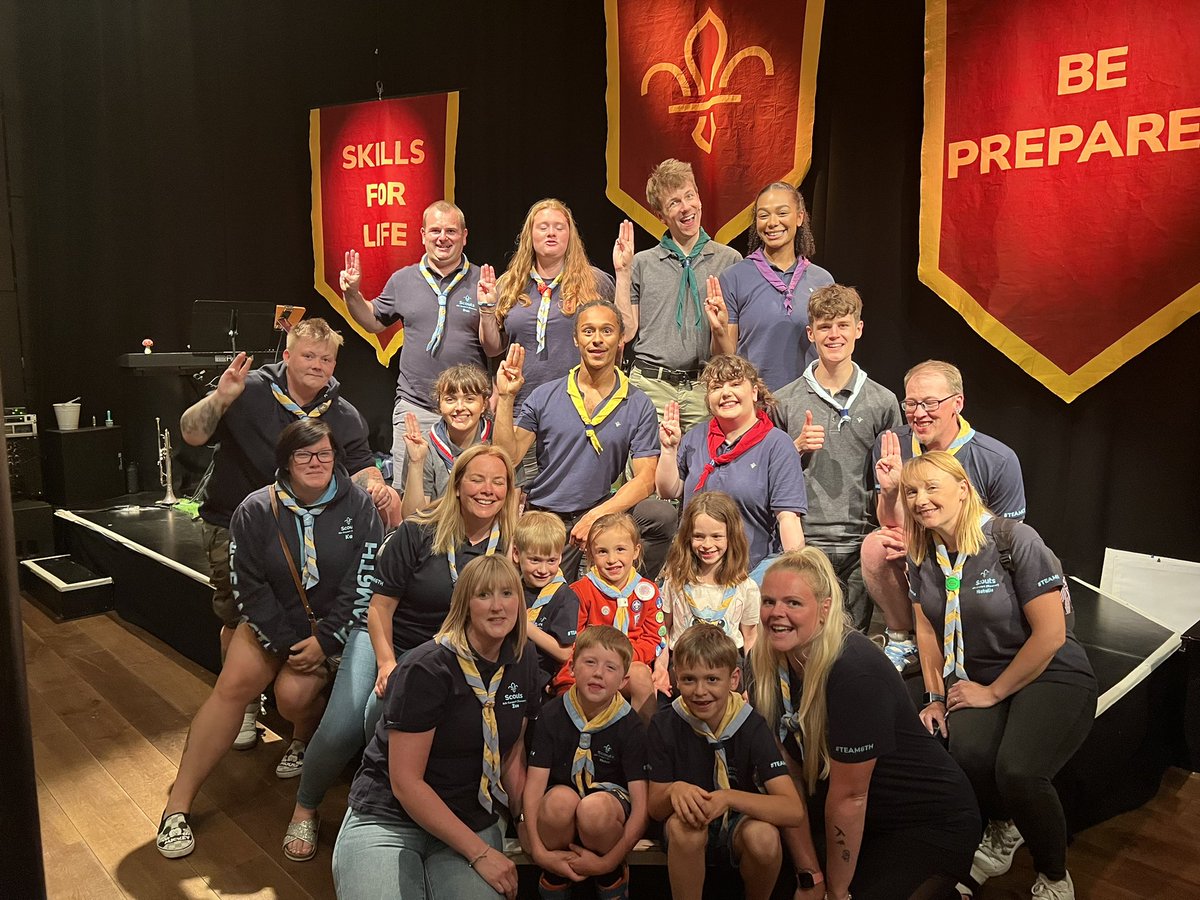 Group6th's tweet photo. An awesome afternoon out for some of our leaders and their children members to @TheGigglemug #scoutsthemusical a fab show, with some brilliant references and an insanely talented cast!
Congratulations! We’ve officially made Sam part of #team6th https://t.co/f8IyBokH5V