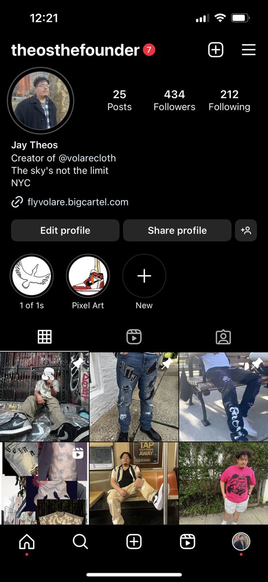 jaynotofficial's tweet photo. @cornski I make clothes, brand new to this shi 🙏🏼🙏🏼🙏🏼🙏🏼 help me get up https://t.co/h4qzXrcZdQ