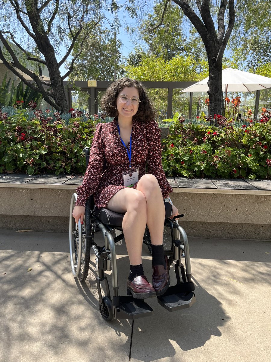 SabrinaTessEp's tweet photo. I thought I was past feeling upset about explaining my disability to people but some days it doesn’t feel easier. I use a wheelchair some days. Some days I don’t. It’s complicated, but also it’s not—it’s a tool, I use it when it’s helpful to me. Disability pride isn’t linear. https://t.co/6pcT4nAcSz