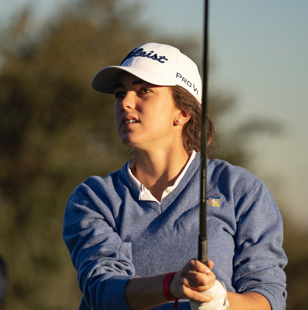 Nuestra joven jugadora, Andrea Revuelta, se acaba de proclamar de forma brillante , campeona de España Amateur femenino.
Todo tu club la RSHECC, está feliz y orgulloso de tu triunfo.
¡Enhorabuena a toda la familia Revuelta Goicoechea! ⁦<a href="/rfegolf/">rfegolf</a>⁩ ⁦<a href="/Fedgolfmadrid/">Real Federación de Golf de Madrid</a>⁩