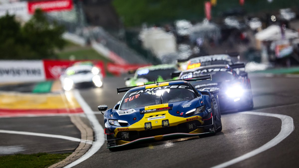 Ferrari Races tweet media