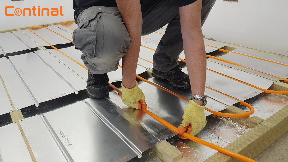 Nuestro AluPlas® se puede doblar fácilmente a mano y se mantiene en forma, lo que facilita su instalación y le ahorra tiempo y dinero.

Obtenga más información sobre nuestra tubería continal.es/producto/tubo