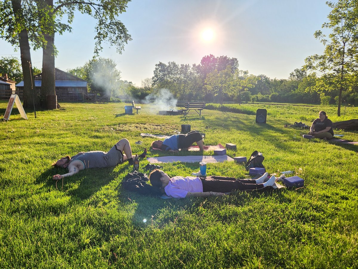 Fitness Dayz: Yoga at the Farm is 10 a.m. Saturday, July 15! Enjoy a FREE Vinyasa Yoga class at #FischerFarm, surrounded by a wooded forest preserve. Mats will be provided, but participants are free to bring their own. Make sure to bring water! #bville #yoga #free #vinyasa #relax