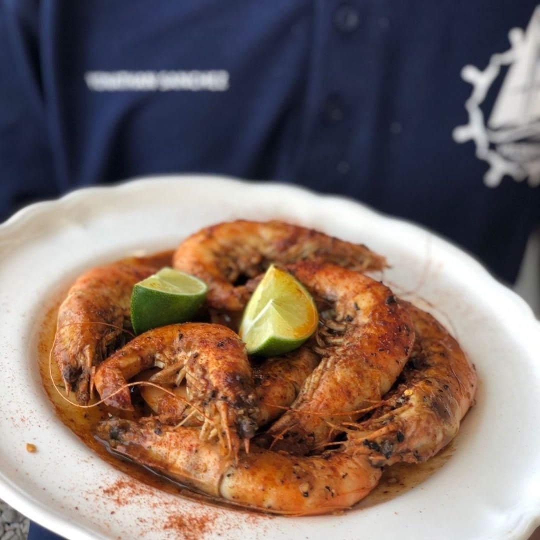 veleritochoco's tweet photo. En la Terraza Populacha de Velerito Choco, los mariscos toman otro nivel. Ven y descubre el Edén de sabores en Villahermosa.

#veleritochoco #Choco #Tabasco #Villahermosa
#CocinaRustica #Laja #Carbon #villahermosatabasco 
#Laja #Leña #Carbon https://t.co/AllVa3zOxJ