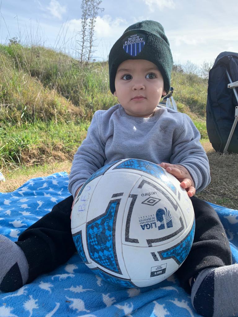 BodyFactory2002's tweet image. Final del partido. Fue empate 1 a 1 con @BellaUnionU #Vamoelbody @LUD_Oficial