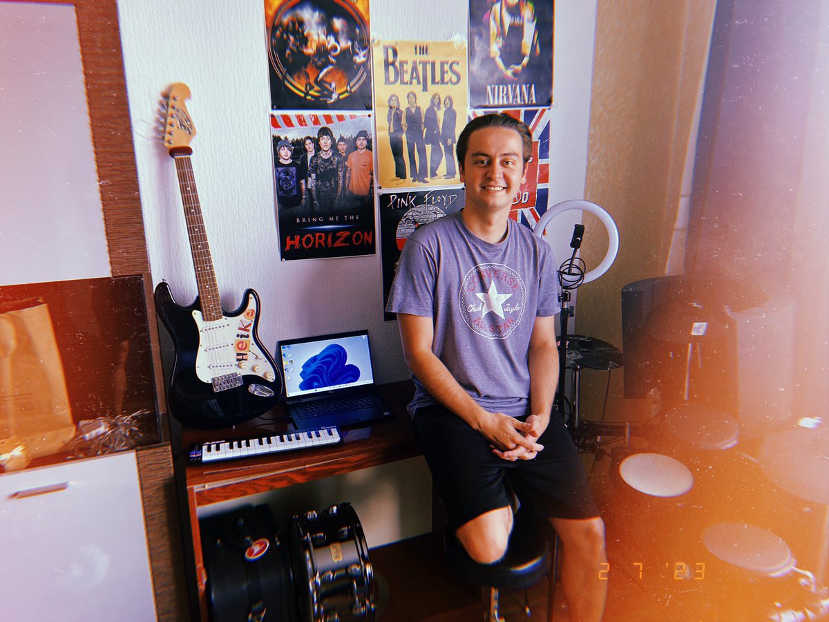 cardinal_birds's tweet photo. Thanks to our patrons, we assembled a mini studio at Max's home. Now expect more music from us.
Thank you for staying with usโฅ๏ธ
We have even more interesting content on our page๐๐๐
https://t.co/4izej6MRWM
#SupportUkraineMusic #NewMusic2023
#NAFO #NAFOHymn
#CardinalBirds https://t.co/j4Q0QnudCy