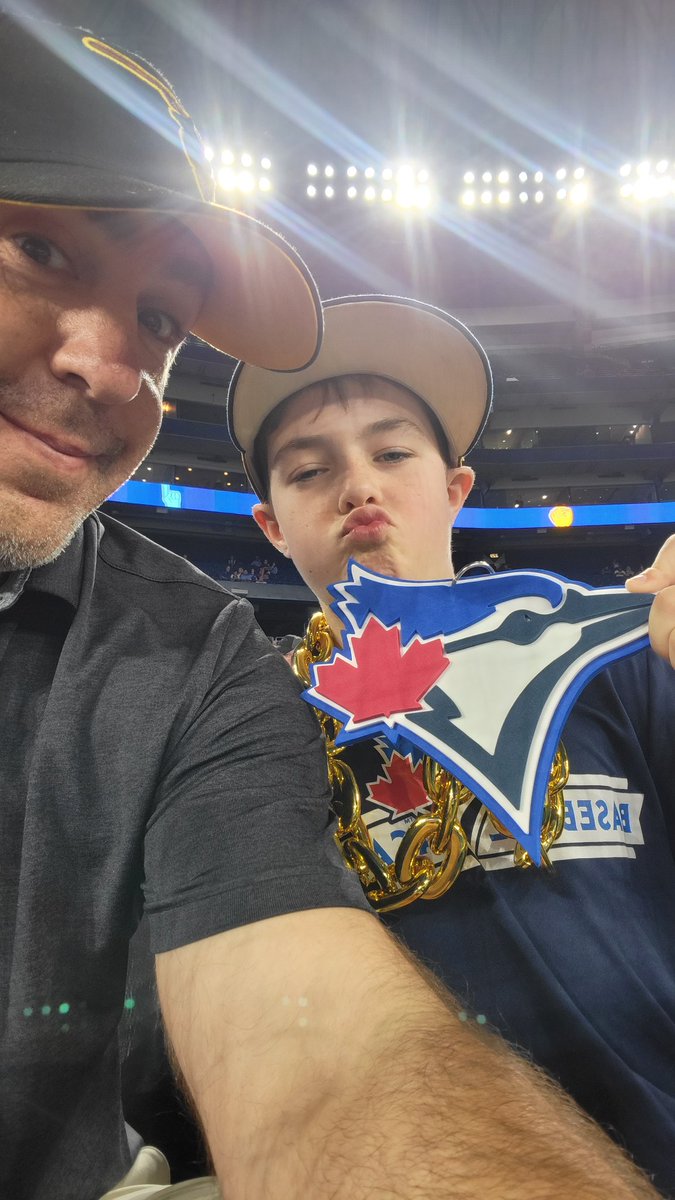 Darson37's tweet image. IN THE ACTION SEATS #NEXTLEVEL #JRJAYS