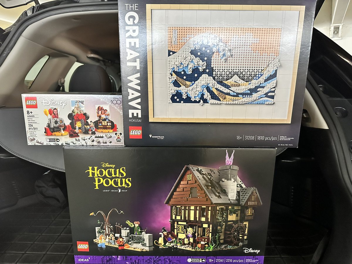 Jace_CD's tweet photo. My latest Lego pickups. #DisneyHocusPocus #TheGreatWave #DisneyGiftWithPurchase @lego #Lego #LegoFanatic #LegoFan #LegoEnthusiast https://t.co/wrJryJoCoJ
