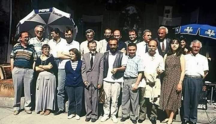 serhatien2's tweet photo. İnsanlar ve insanlık !.
Kesinlikle aklınızdan çıkmamalı.
 #unutMADIMAKlımda https://t.co/7tWIyh4aIt