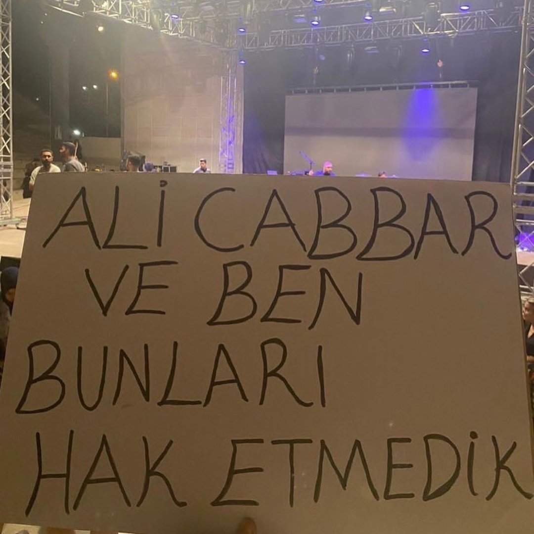 ec1685264's tweet photo. İsteyerek mi yoksa zorla mı varmış? 🥹
Ali Cabbar #emircan #emircaniğrek #iğrek #alicabbar #nalan #müzik https://t.co/Ic7z4O1b4r