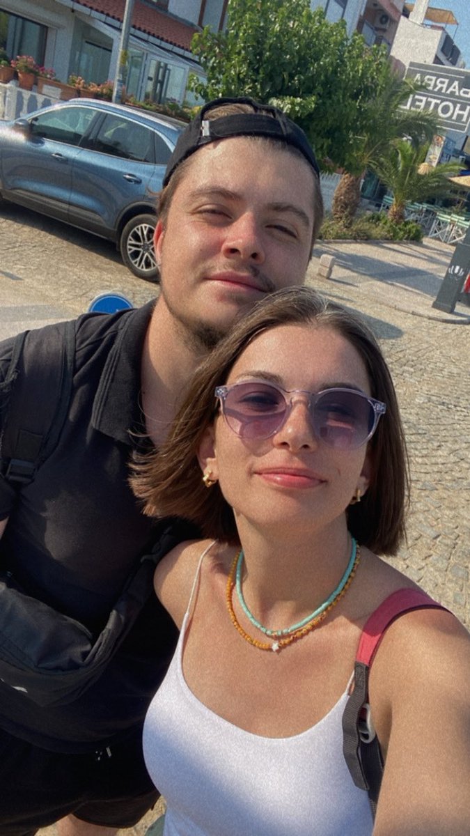 Seni en bi çok 🤍😋 <a href="/1abartsam/">ALİ KARAPINAR</a>