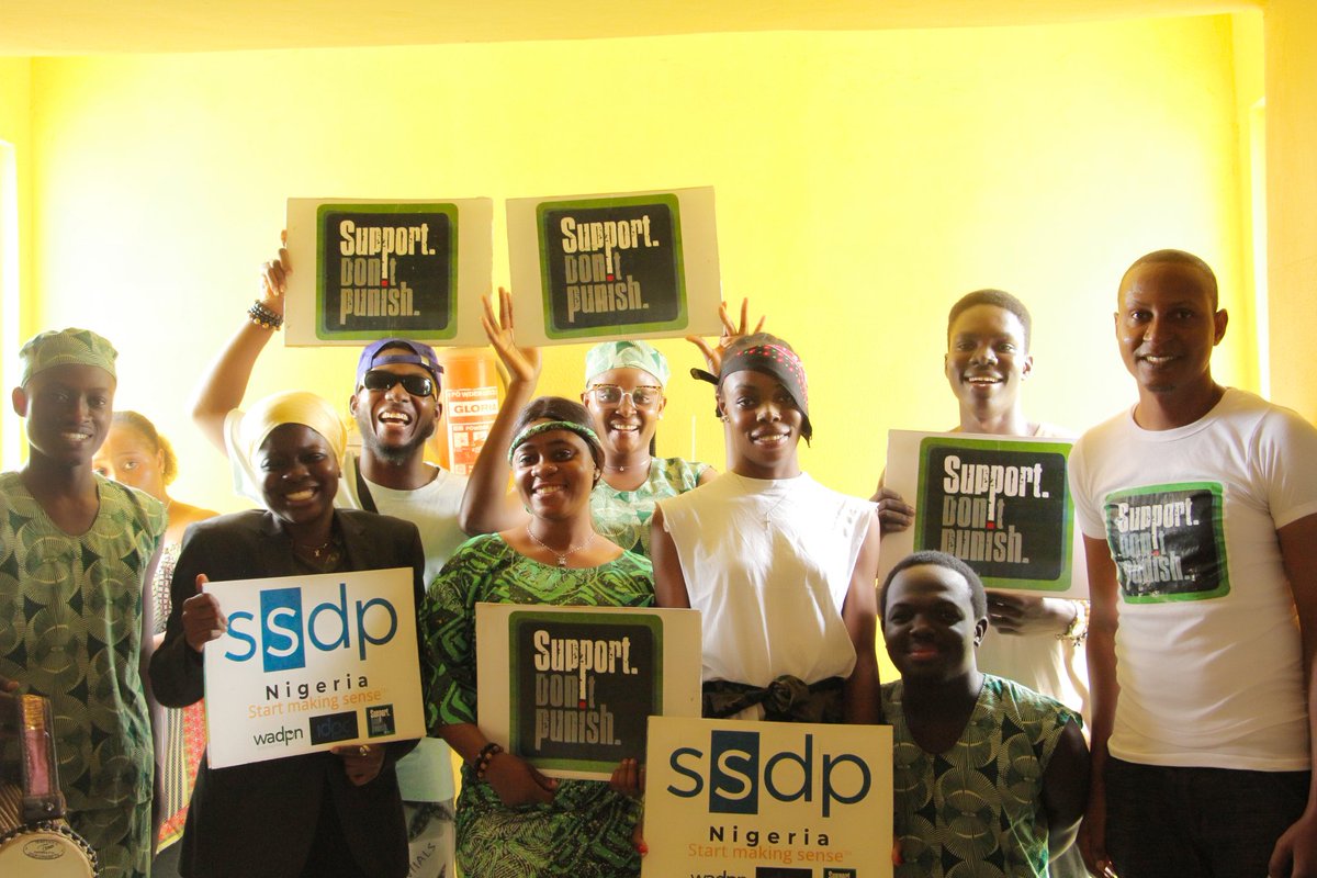 Olubash's tweet photo. There's an increasing need for young people's involvement in research &amp; #DrugPolicy making that promotes #HumanRights &amp; #PublicHealth through a genuine colaboration in the priority setting, design, &amp; conduct of research to advance #HarmReduction

#SupportDontPunish 
#SSDPNigeria https://t.co/KjYu7OkCFK
