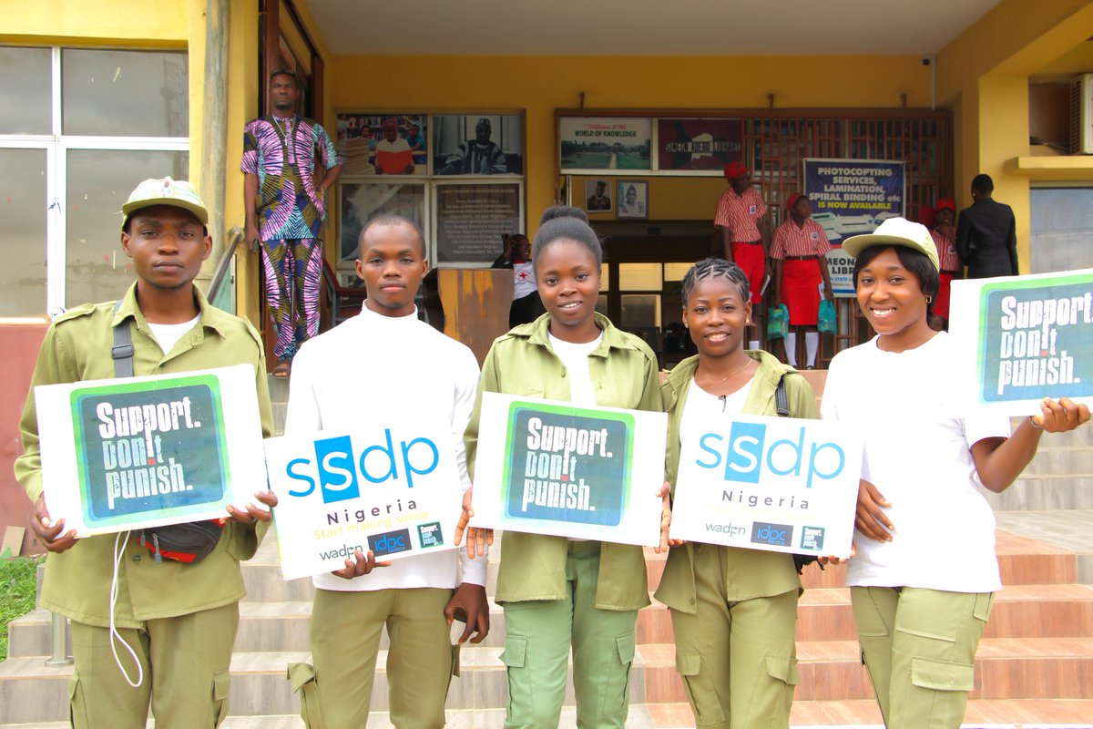 Olubash's tweet photo. There's an increasing need for young people's involvement in research &amp; #DrugPolicy making that promotes #HumanRights &amp; #PublicHealth through a genuine colaboration in the priority setting, design, &amp; conduct of research to advance #HarmReduction

#SupportDontPunish 
#SSDPNigeria https://t.co/KjYu7OkCFK