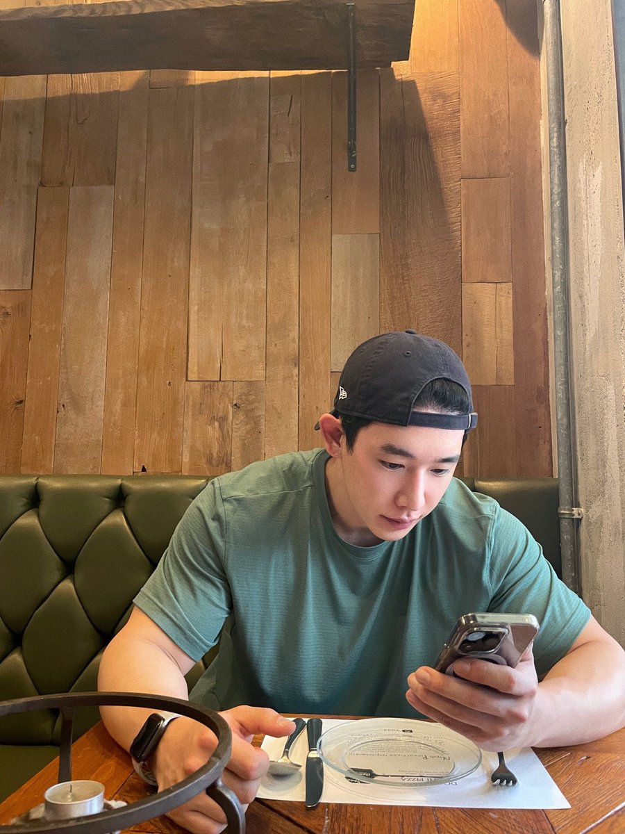 wnhpics's tweet photo. 230702 fancafe update https://t.co/nW6CCDQt0U
