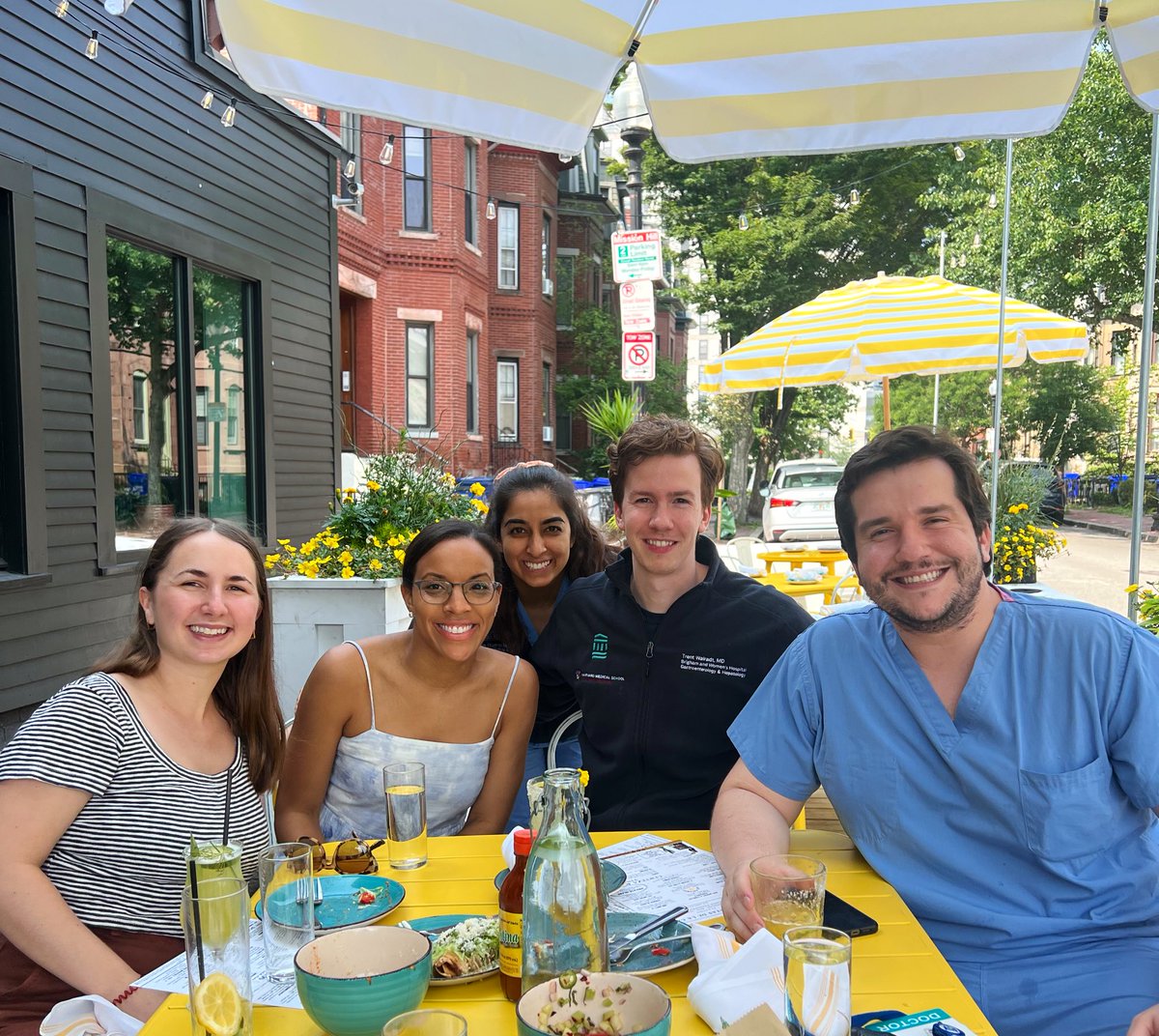 Brigham and Women's GI (@brighamgi) on Twitter photo Our newly-minted 2nd-year #BrighamGIFellows enjoying the start of #lifeafter1styear🍸🍹😎
Next week, they will begin classes at <a href="/HarvardChanSPH/">Harvard T.H. Chan School of Public Health</a> or enter their chosen research lab as they start the next phase of training as academic gastroenterologists!
#GIFellowship #FutureofGI Our newly-minted 2nd-year #BrighamGIFellows enjoying the start of #lifeafter1styear🍸🍹😎
Next week, they will begin classes at <a href="/HarvardChanSPH/">Harvard T.H. Chan School of Public Health</a> or enter their chosen research lab as they start the next phase of training as academic gastroenterologists!
#GIFellowship #FutureofGI