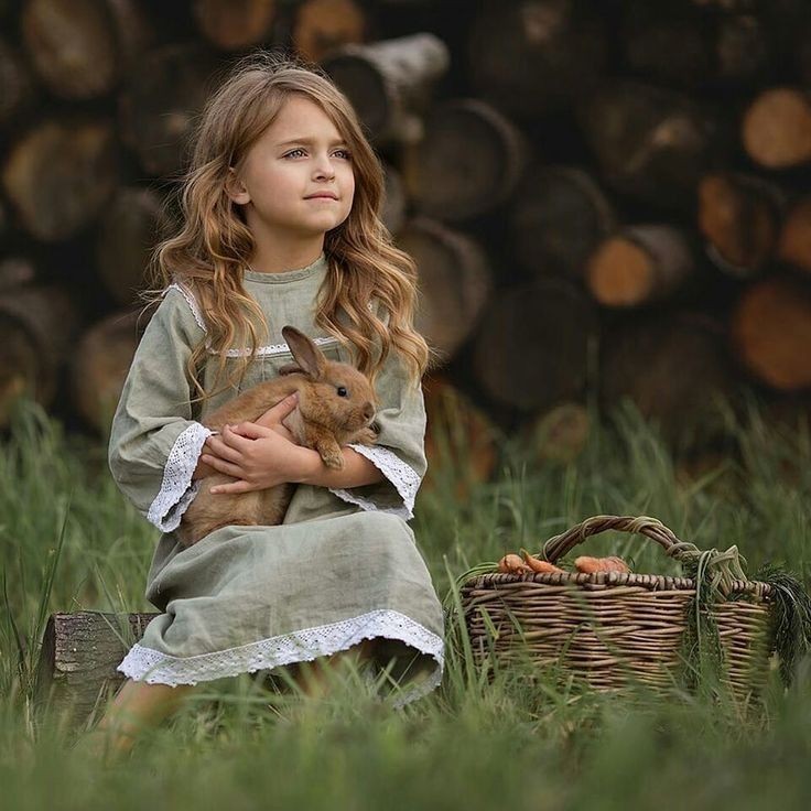 "وكم مرَّ بي سائلٌ مُشفقاً
فأهمسُ أنّي على ما يرام
فقلبُ الغريب أتى سائلاً
وقلبُك مرَّ مرور الكرام"🖇💌
⏳️