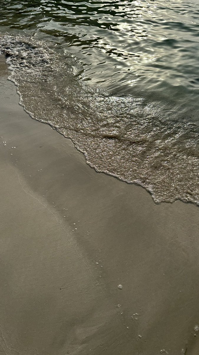 mwxd9's tweet photo. Summer vibes وحركات☀️🌊. https://t.co/b4Ur0GJID9