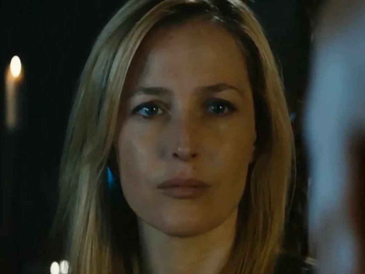 MeMarycle's tweet image. Gillian in Robot Overlords - 2014.
#GillianAnderson #KateFlynn #RobotOverlords
❤️❤️❤️