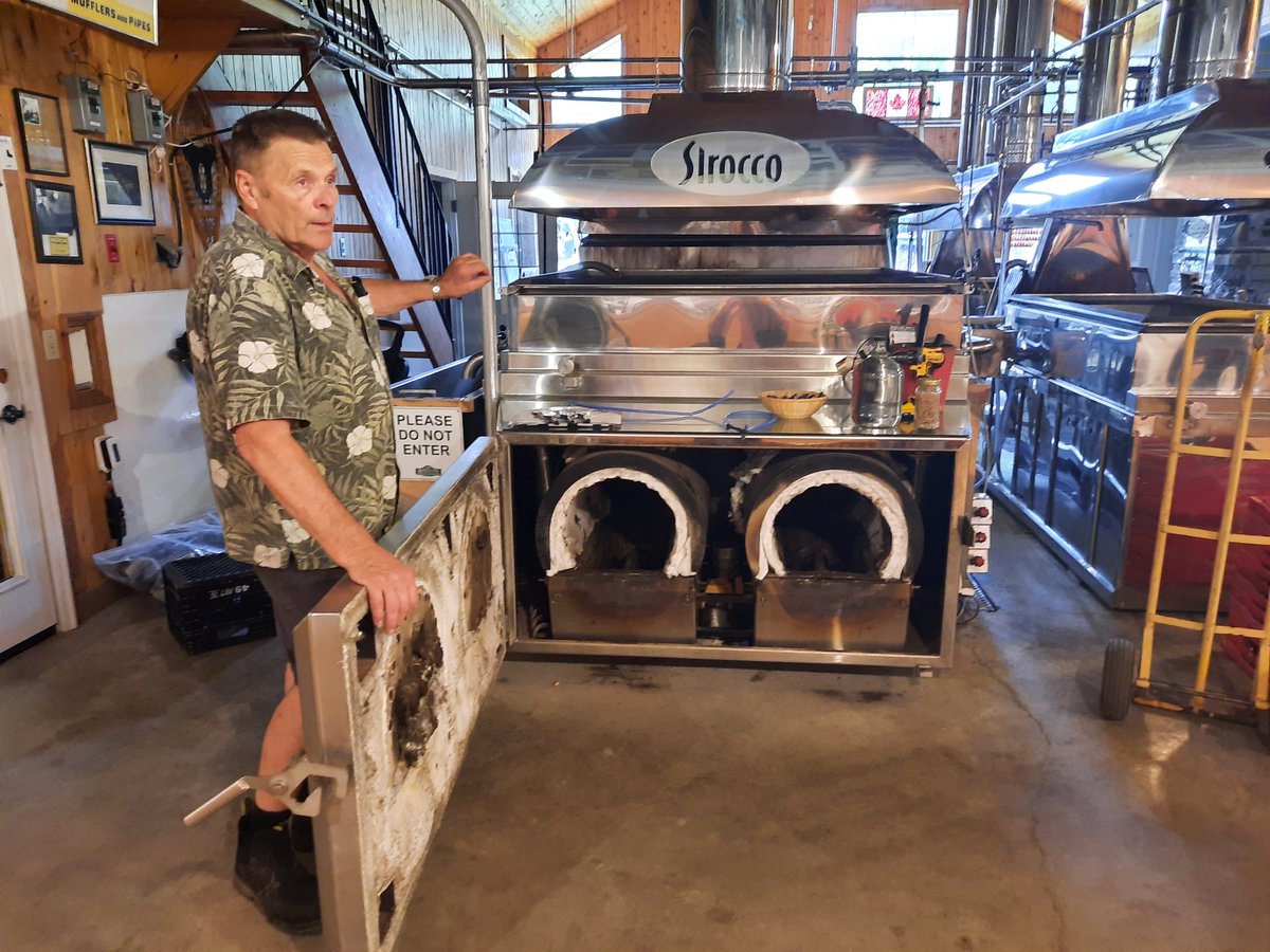 ontariowoodlot's tweet photo. OWA staff stopped at Wheelers Pancake House this week, part of the upcoming OMSPA Summer Tour. Executive Director John Pineau will be presenting at the event.
https://t.co/QOmCDOSWUE
#OWA #ontariowoodlot #OMSPA #maplesyrup #forest #stewardship #sustainability #conservation https://t.co/omHoq3BrBX