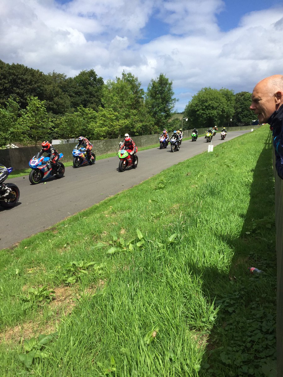 Having a lovely day up on #oliversmount for #cockofthenorth #Scarborough