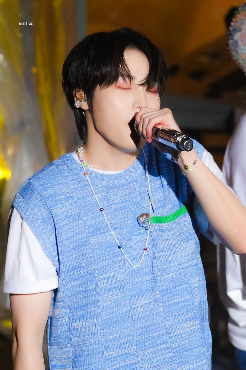 martius0322's tweet photo. 220605 BPM Festival
아프지말자 ㅠㅠ
@gooreumseng
#하성운 #HASUNGWOON
#河成雲 #ハソンウン
#BPMF #BPMFestival https://t.co/Djr6JanH7f