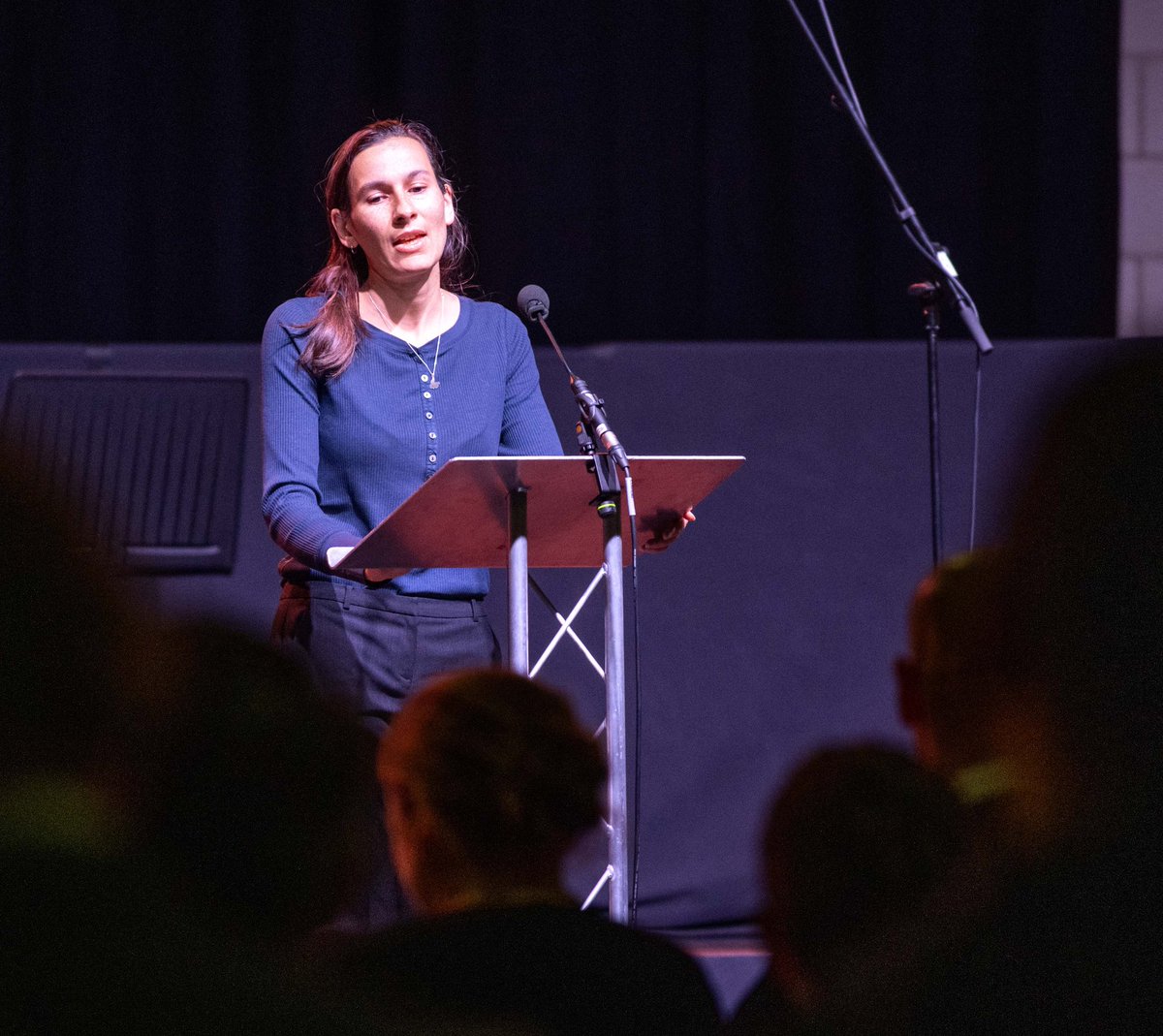 Sedbergh_Prep's tweet photo. Yesterday's speaker, Old Castertonian Lucy Fielding, truly inspired the whole audience as she spoke about legacy &amp; how she became an inventor through her desire for a weekend lie in. Thank you for sharing your story with us, we will be talking about it for a long time https://t.co/0fqzUZgmmB