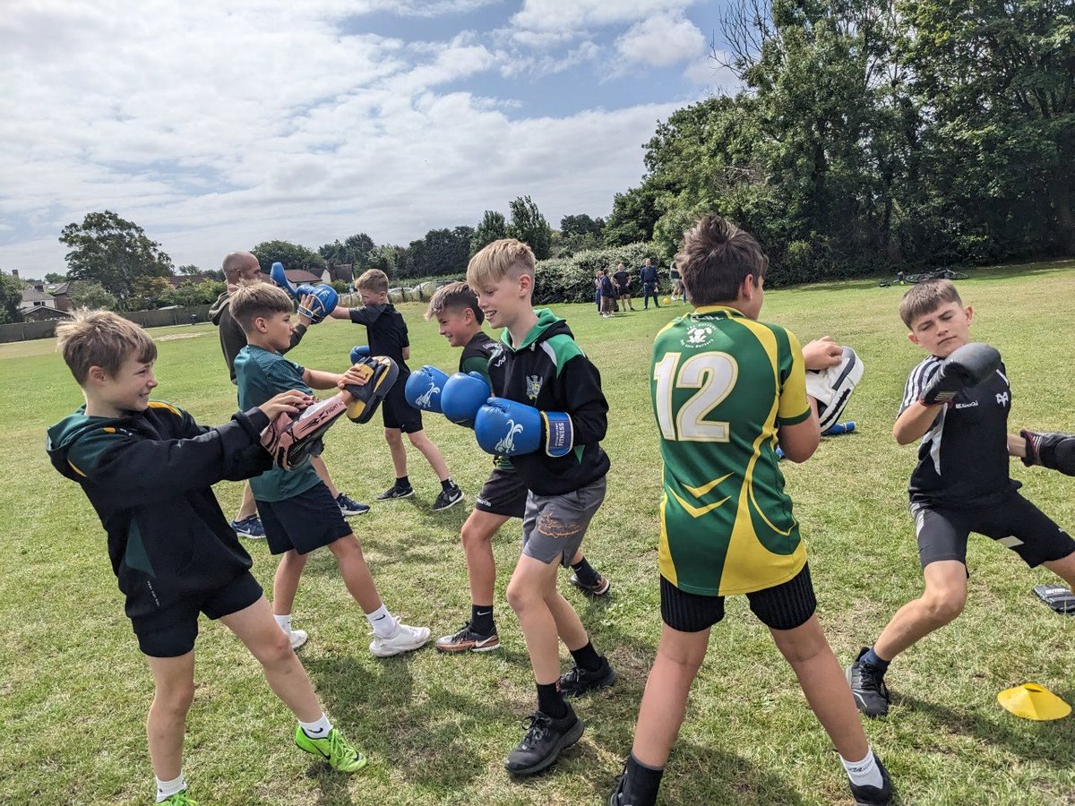 ForcesFitness's tweet photo. ⭐ Fantastic Morning with Bridgend Ath U12's ⭐ Pre Season!!!

Well done to everyone who took part on our Forces Fitness session, Brilliant effort from all 🥊🥊💪

https://t.co/gVnYAQPXXO

#sports #teambuilding #rugby #netball #cricket  #football https://t.co/4MAtnc0wwn