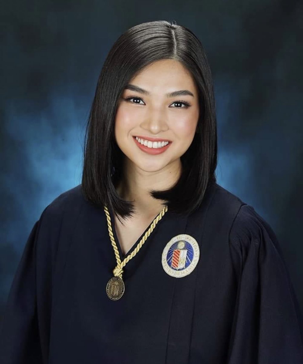 ateneo grad szn! still the prettiest grad shoot ive seen 💙